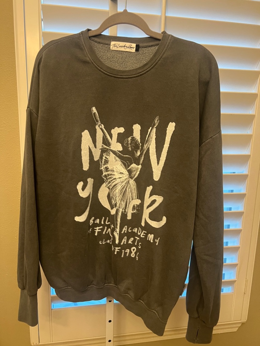 The Laundry Room Gray 'New York' Graphic Crewneck Sweater